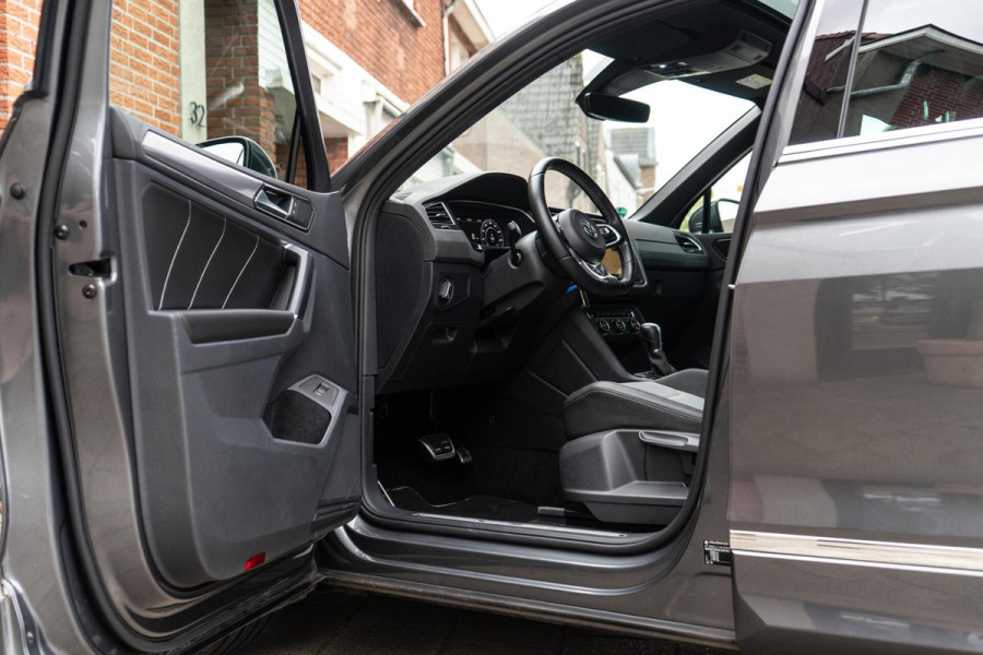 Volkswagen Tiguan 2.0 TSI 4Motion R-Line Pano / Trekhaak / 360