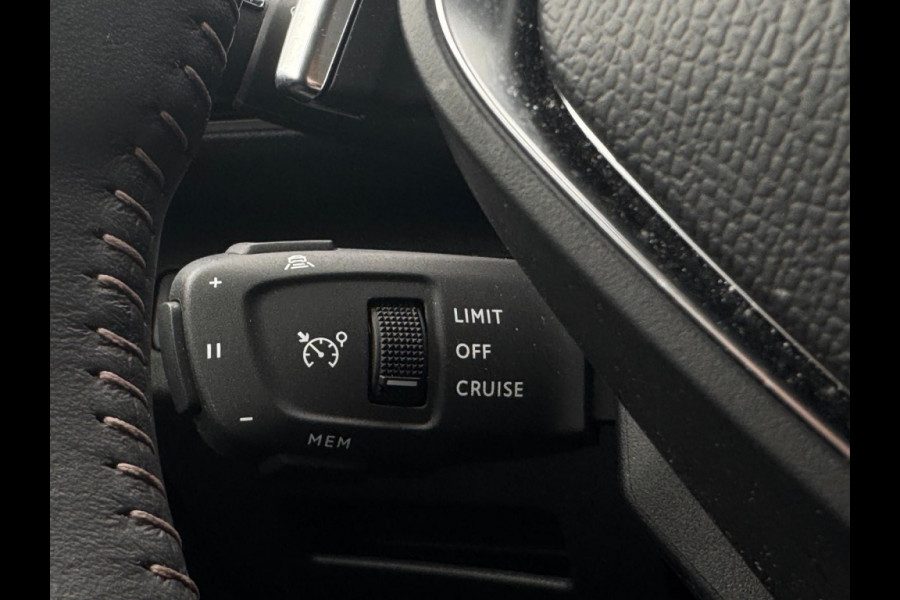 Peugeot 5008 1.2 Hyb. 136 Allure 7p GARANTIE ACC ECC 360 CAMERA NAVI PDC