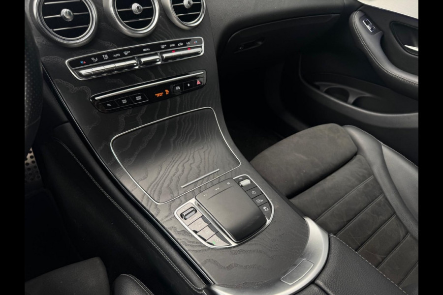 Mercedes-Benz GLC Coupé 200 Bus. Solut. AMG NAVI CAMERA PDC CLIMATE CR CONTROL