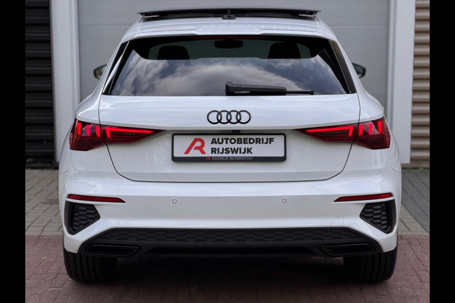 Audi A3 Sportback 45 TFSI e S edition Competition Pano/B&O/Memory