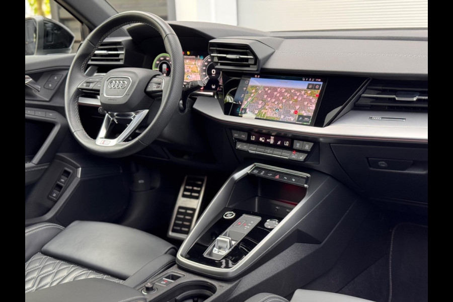 Audi A3 Sportback 45 TFSI e S edition Competition Pano/B&O/Memory