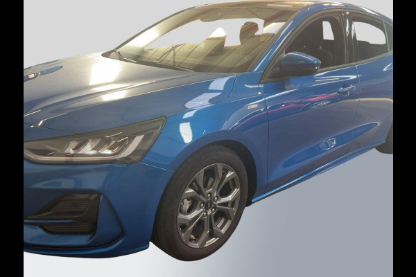 Ford Focus 1.0 EcoBoost Hybrid ST Line X Automaat | Panoramadak | Winter Pack | Adaptive cruise control | Camera
