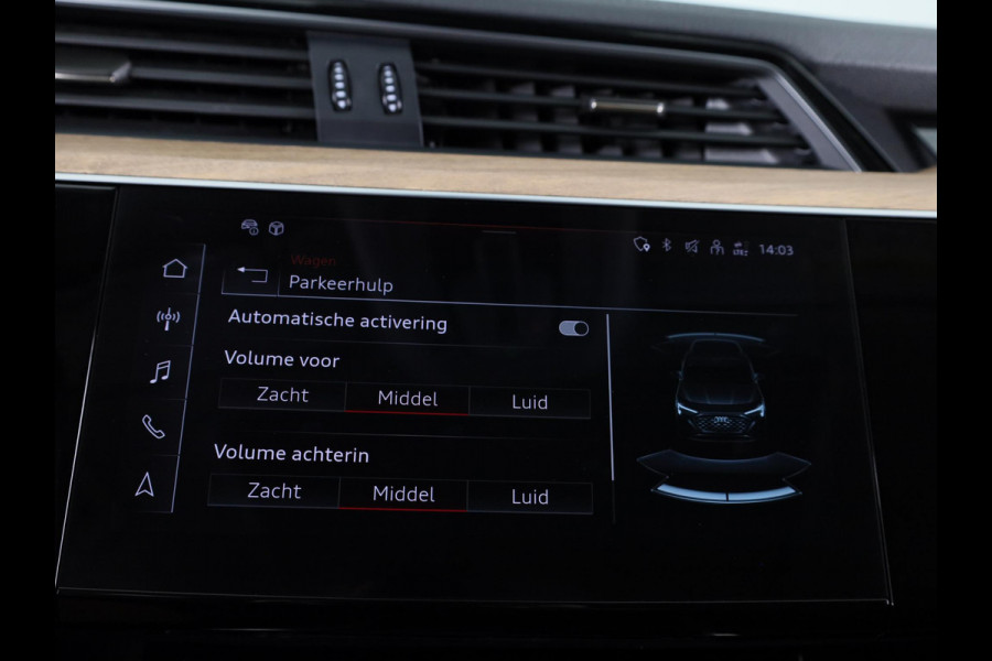 Audi Q8 e-tron 55 quattro Advanced Edition Plus 115 kWh 408pk | Panoramadak | Wegklapbare trekhaak | B&O Premium Sound | lederen bekleding | Head up Display