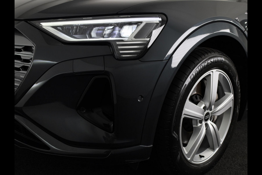 Audi Q8 e-tron 55 quattro Advanced Edition Plus 115 kWh 408pk | Panoramadak | Wegklapbare trekhaak | B&O Premium Sound | lederen bekleding | Head up Display