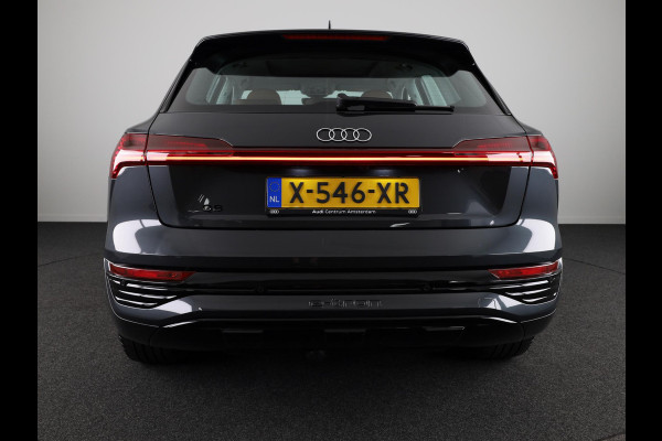 Audi Q8 e-tron 55 quattro Advanced Edition Plus 115 kWh 408pk | Panoramadak | Wegklapbare trekhaak | B&O Premium Sound | lederen bekleding | Head up Display