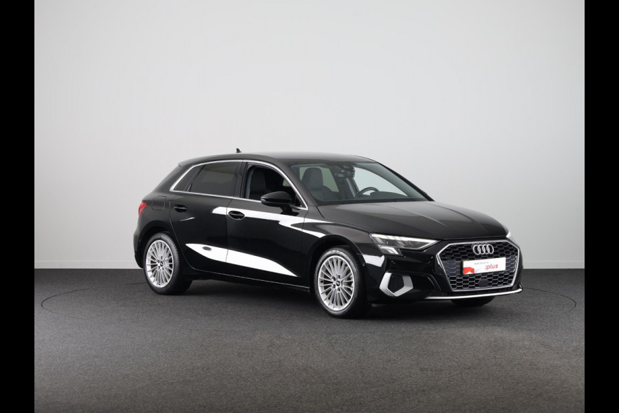 Audi A3 Sportback 30 TFSI Advanced edition 110 pk S-tronic | Navigatie | Parkeersensoren (Park assist) | Autom. airco | LED koplampen |