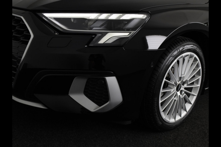 Audi A3 Sportback 30 TFSI Advanced edition 110 pk S-tronic | Navigatie | Parkeersensoren (Park assist) | Autom. airco | LED koplampen |