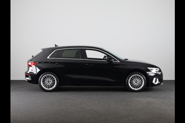 Audi A3 Sportback 30 TFSI Advanced edition 110 pk S-tronic | Navigatie | Parkeersensoren (Park assist) | Autom. airco | LED koplampen |