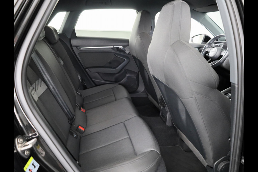 Audi A3 Sportback 30 TFSI Advanced edition 110 pk S-tronic | Navigatie | Parkeersensoren (Park assist) | Autom. airco | LED koplampen |
