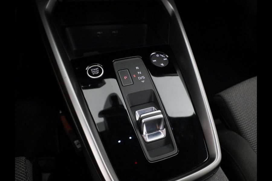 Audi A3 Sportback 30 TFSI Advanced edition 110 pk S-tronic | Navigatie | Parkeersensoren (Park assist) | Autom. airco | LED koplampen |