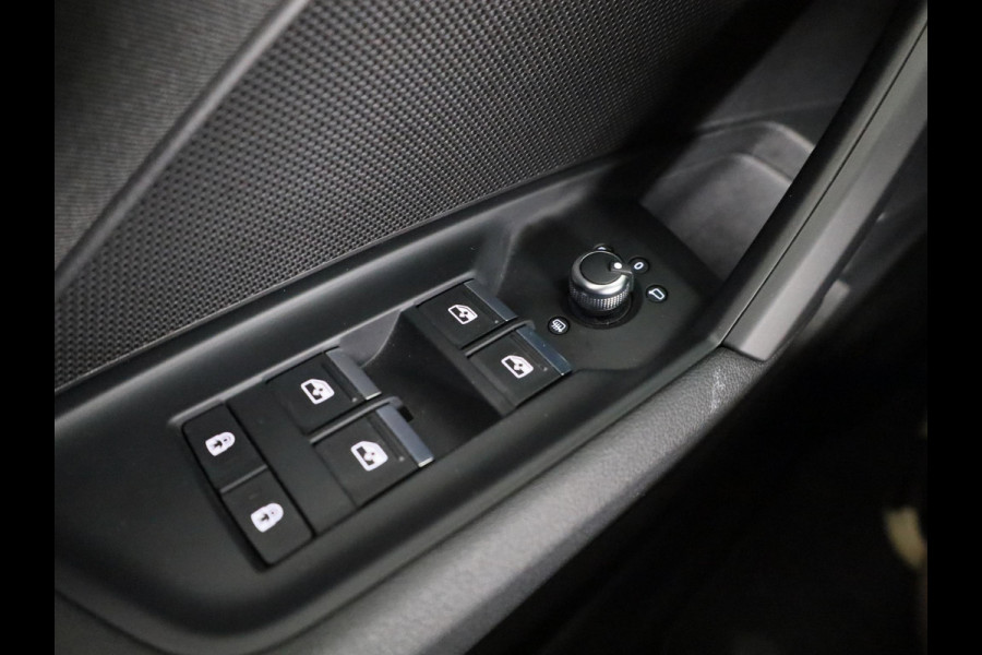 Audi A3 Sportback 30 TFSI Advanced edition 110 pk S-tronic | Navigatie | Parkeersensoren (Park assist) | Autom. airco | LED koplampen |