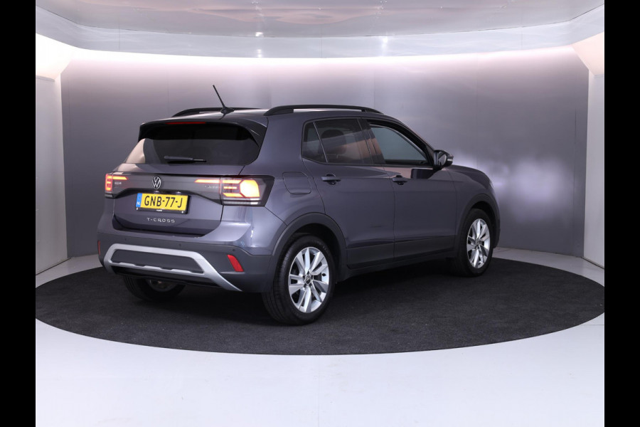 Volkswagen T-Cross 1.0 TSI Life Edition 95 pk | Verlengde garantie | Navigatie via App | Parkeersensoren | Achteruitrijcamera | Adaptieve cruise control | Stoelverwarming |