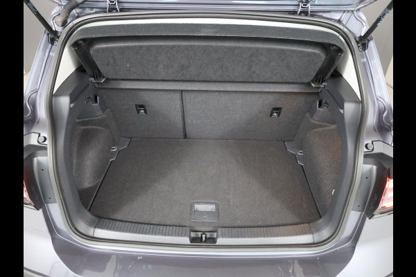Volkswagen T-Cross 1.0 TSI Life Edition 95 pk | Verlengde garantie | Navigatie via App | Parkeersensoren | Achteruitrijcamera | Adaptieve cruise control | Stoelverwarming |