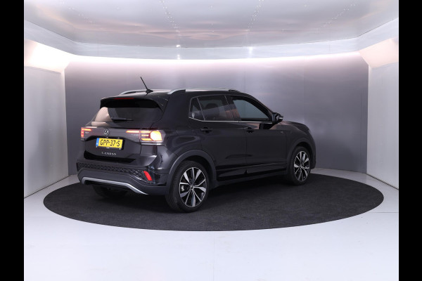 Volkswagen T-Cross 1.0 TSI R-Line 116 pk Automaat (DSG) | Verlengde garantie | Navigatie via App | Parkeersensoren | Adaptieve cruise control | LED koplampen |