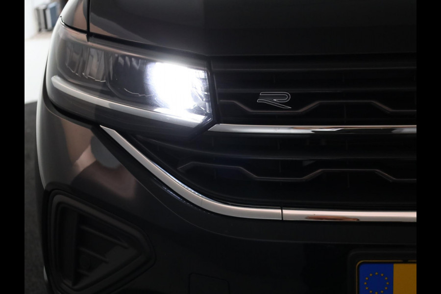 Volkswagen T-Cross 1.0 TSI R-Line 116 pk Automaat (DSG) | Verlengde garantie | Navigatie via App | Parkeersensoren | Adaptieve cruise control | LED koplampen |