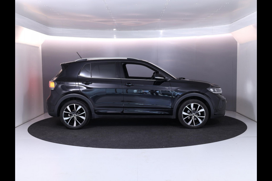 Volkswagen T-Cross 1.0 TSI R-Line 116 pk Automaat (DSG) | Verlengde garantie | Navigatie via App | Parkeersensoren | Adaptieve cruise control | LED koplampen |