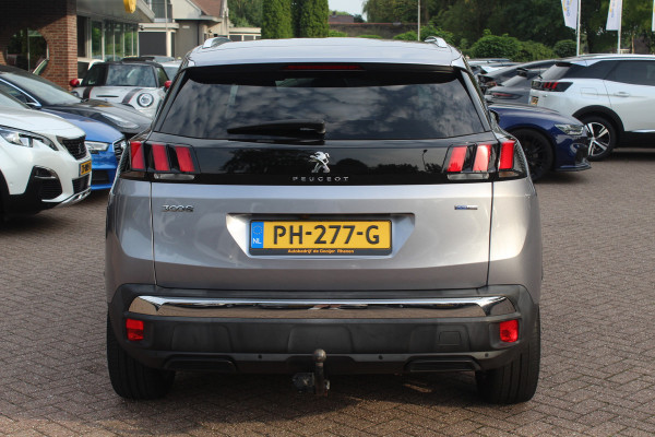 Peugeot 3008 1.2 PureTech Allure / Nieuwe distr.riem! / Trekhaak / Camera / Navigatie / 19'' / Keyless / Half leder / Dodehoek / DAB / Cruise Control