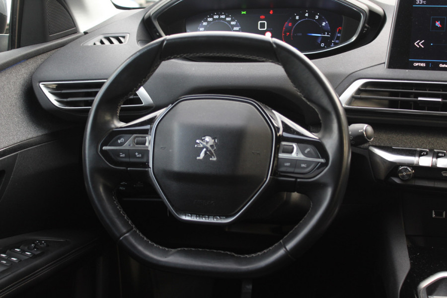 Peugeot 3008 1.2 PureTech Allure / Nieuwe distr.riem! / Trekhaak / Camera / Navigatie / 19'' / Keyless / Half leder / Dodehoek / DAB / Cruise Control