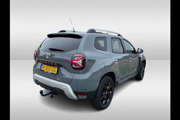 Dacia Duster 1.0 TCe 100 Bi-Fuel Journey / Full option! / Trekhaak / Camera / Half leder / 17'' / Keyless / Navigatie / DAB / Stoelverwarming / Cruise Control