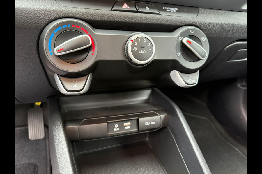 Kia Stonic 1.0 T-GDi DynamicLine CAMERA | CARPLAY | PDC | 40618KM | 1STE EIGEN | BTW | NWE APK