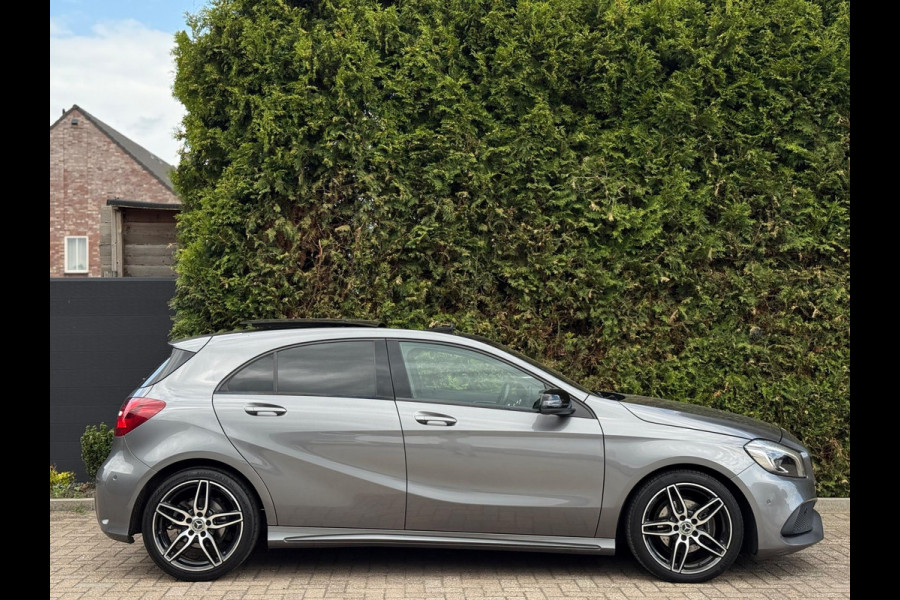 Mercedes-Benz A-Klasse A180 AMG Pakket Panorama