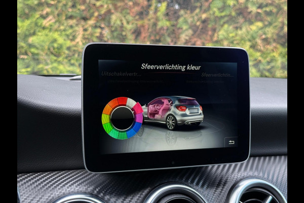 Mercedes-Benz A-Klasse A180 AMG Pakket Panorama
