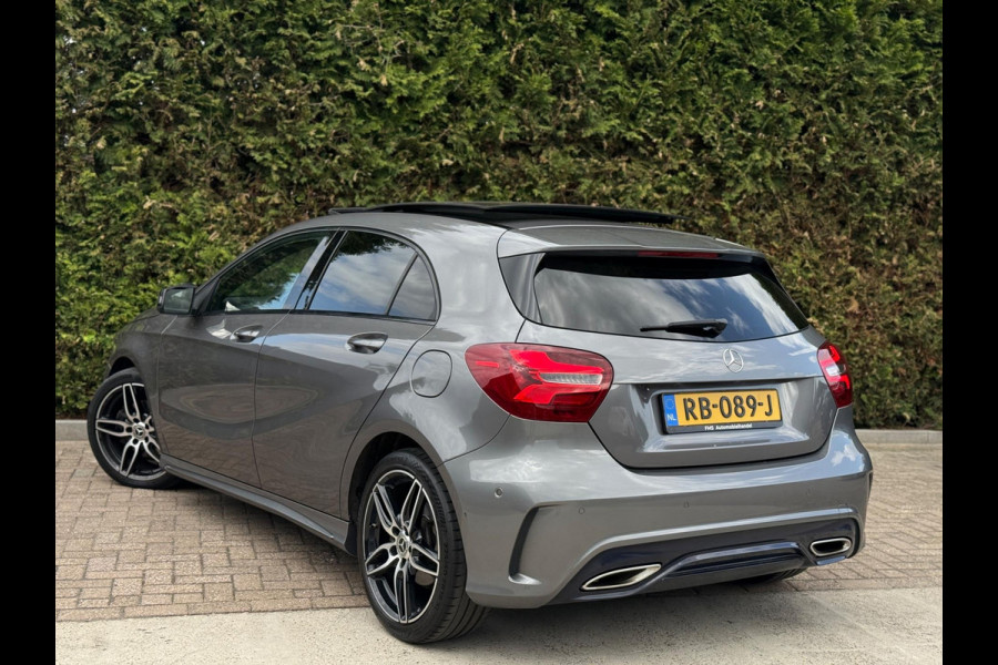 Mercedes-Benz A-Klasse A180 AMG Pakket Panorama
