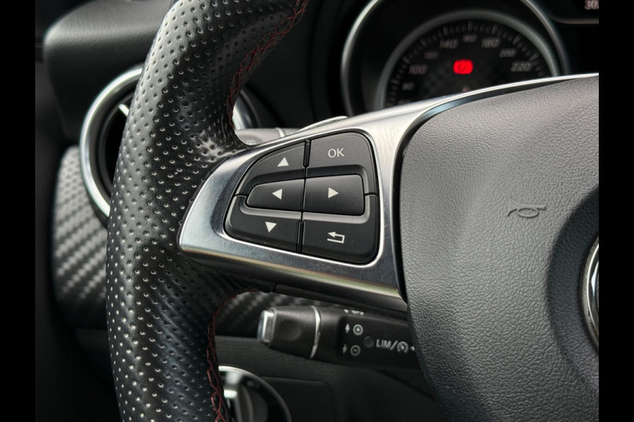 Mercedes-Benz A-Klasse A180 AMG Pakket Panorama