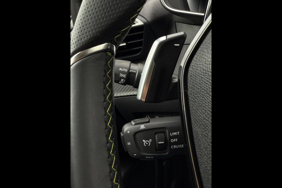 Peugeot 2008 1.2 PureTech GT-line CarPlay Sfeerverlichting