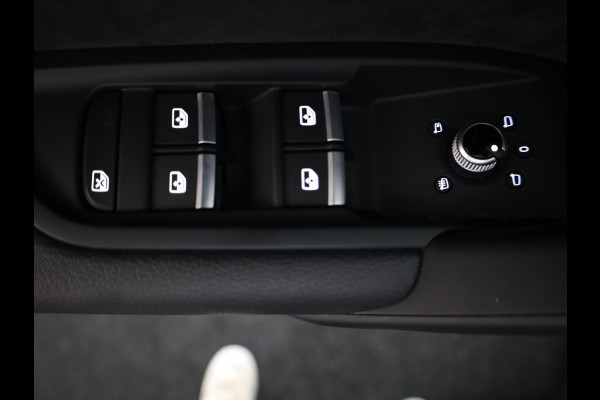 Audi Q5 50 TFSI e S edition 299pk  | Trekhaak | Luchtvering | B&O audio | Head Up Display | Pack Tour