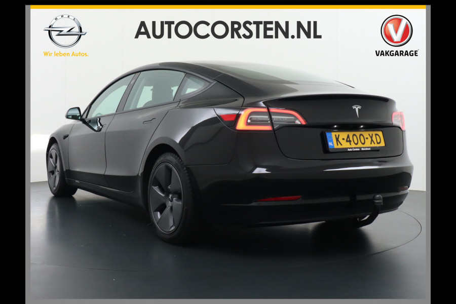 Tesla Model 3 RWD SR+ Nwe Model 60kWh LFP 283 PK Trekhaak Warmtepomp Elektr.A-klep FSD-3 Sentry Mode Bankverwarmd FSD 18" Premium Luidspr. Aut Navi LED Comfortstoelen ACC DAB Keyless en Voorverwarmen interieur via App One-Pedal-Drive Origineel Nederlandse auto Garantie Accu/Motor tot 31-03-2029 max 160.000km 1.584kg licht!