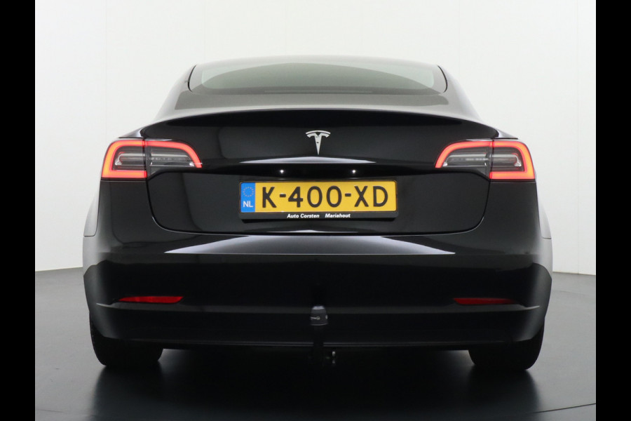 Tesla Model 3 RWD SR+ Nwe Model 60kWh LFP 283 PK Trekhaak Warmtepomp Elektr.A-klep FSD-3 Sentry Mode Bankverwarmd FSD 18" Premium Luidspr. Aut Navi LED Comfortstoelen ACC DAB Keyless en Voorverwarmen interieur via App One-Pedal-Drive Origineel Nederlandse auto Garantie Accu/Motor tot 31-03-2029 max 160.000km 1.584kg licht!