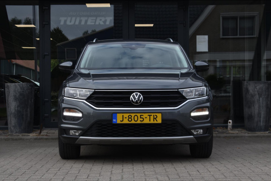 Volkswagen T-Roc 1.0 TSI | VIRTUAL COCKPIT | CAMERA | APPLE CARPLAY | ANDROID AUTO | NAP | DEALER ONDERHOUDEN