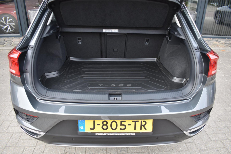 Volkswagen T-Roc 1.0 TSI | VIRTUAL COCKPIT | CAMERA | APPLE CARPLAY | ANDROID AUTO | NAP | DEALER ONDERHOUDEN