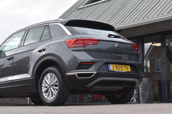 Volkswagen T-Roc 1.0 TSI | VIRTUAL COCKPIT | CAMERA | APPLE CARPLAY | ANDROID AUTO | NAP | DEALER ONDERHOUDEN