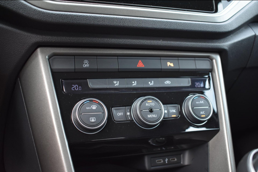 Volkswagen T-Roc 1.0 TSI | VIRTUAL COCKPIT | CAMERA | APPLE CARPLAY | ANDROID AUTO | NAP | DEALER ONDERHOUDEN