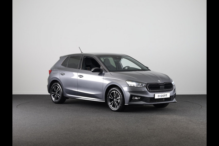 Škoda Fabia 1.0 TSI Monte Carlo 95 pk | Verlengde garantie | Navigatie via App | Parkeersensoren | Achteruitrijcamera | LED koplampen | Stoelverwarming |