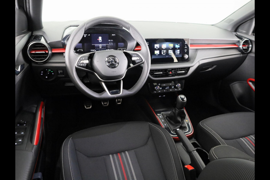 Škoda Fabia 1.0 TSI Monte Carlo 95 pk | Verlengde garantie | Navigatie via App | Parkeersensoren | Achteruitrijcamera | LED koplampen | Stoelverwarming |