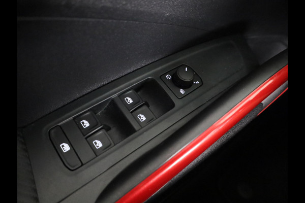Škoda Fabia 1.0 TSI Monte Carlo 95 pk | Verlengde garantie | Navigatie via App | Parkeersensoren | Achteruitrijcamera | LED koplampen | Stoelverwarming |