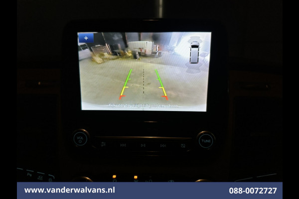 Ford Transit 2.0 TDCI 130pk L3H2 Euro6 Airco | Camera | Navigatie | Apple Carplay | Android Auto Cruisecontrol, Stoelverwarming, Parkeersensoren, Verwarmde voorruit, Bijrijdersbank