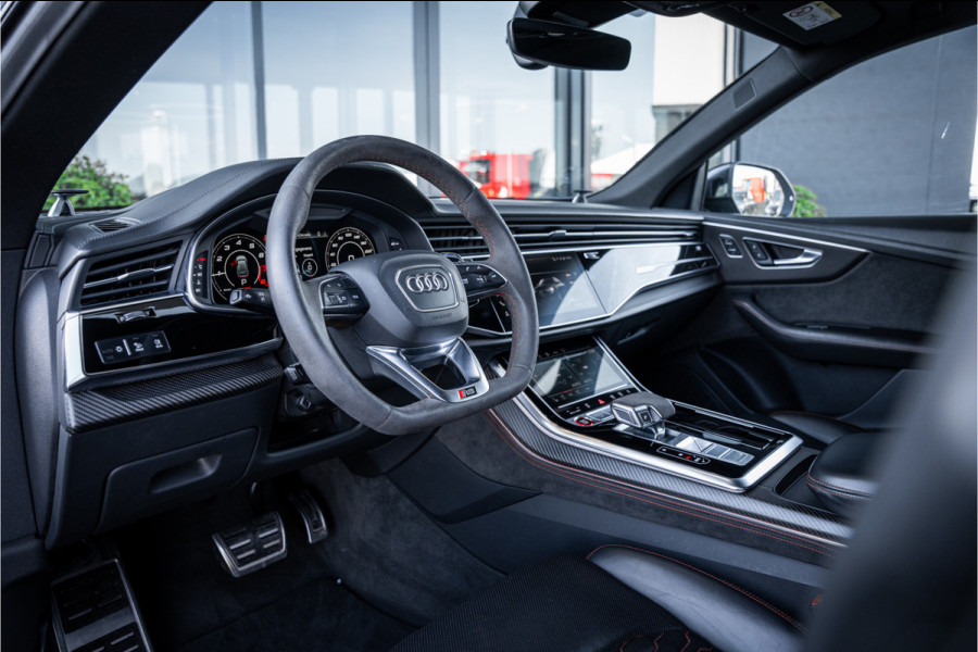 Audi RSQ8 4.0 TFSI quattro - RS Dynamic Plus | Keramisch | Panorama | B&O Advanced | Luchtvering
