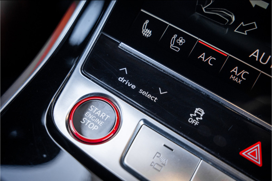 Audi RSQ8 4.0 TFSI quattro - RS Dynamic Plus | Keramisch | Panorama | B&O Advanced | Luchtvering