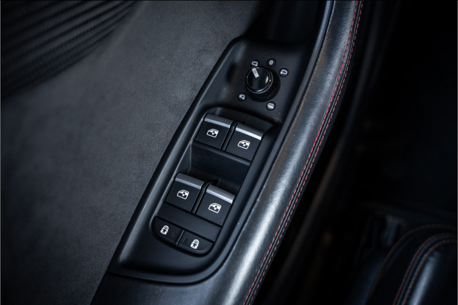 Audi RSQ8 4.0 TFSI quattro - RS Dynamic Plus | Keramisch | Panorama | B&O Advanced | Luchtvering