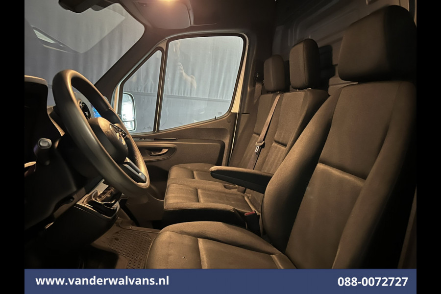 Mercedes-Benz Sprinter 317 CDI 170pk L3H2 Euro6 Airco | Camera | Apple Carplay | Android Auto | Stoelverwarming Bijrijdersbank