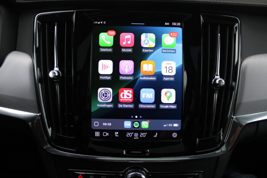 Volvo V90 B5 250PK ULTIMATE DARK MILD HYBRID | PANORAMISCH SCHUIF/KANTEL DAK | HARMAN KARDON PREMIUM AUDIO | FULL-LED ACTIVE HIGH BEAM KOPLAMPEN | LED MISTLAMPEN VOOR | POWER SEATS - BESTUURDERS- EN PASSAGIERSSTOEL ELEKTRISCHVERSTELBAAR MET GEHEUGEN, ELEKTRISCH VERSTELBARE  ZITVERLENGERS /LENDESTEUN VIERVOUDIG VERSTELBAAR | SPORTSTOELEN MET NAPPA LEER | STOEL/STUUR VERWARMING | ORREFORS KRISTALLEN POOKKNOP | ZWARTE HEMELBEKLEDING | EXTRA GETINT GLAS ACHTER | ACHTERUITRIJ CAMERA | UITKLAPBARE ZITVERHOGERS ACHTERBANK | 20" BLACK DIAMONT VELGEN | PARKEER VERWARMING MET TIMER "STAND