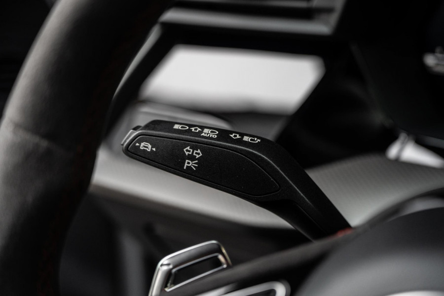 Audi RS3 Limousine 2.5 TFSI RS 3 quattro B&O | Hud | RS-seats | Matrix