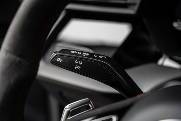 Audi RS3 Limousine 2.5 TFSI RS 3 quattro B&O | Hud | RS-seats | Matrix