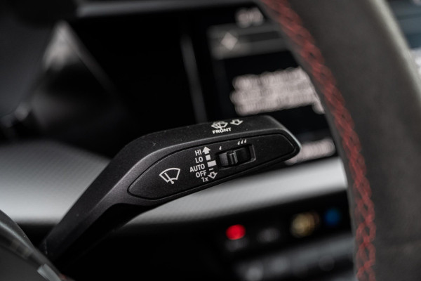 Audi RS3 Limousine 2.5 TFSI RS 3 quattro B&O | Hud | RS-seats | Matrix