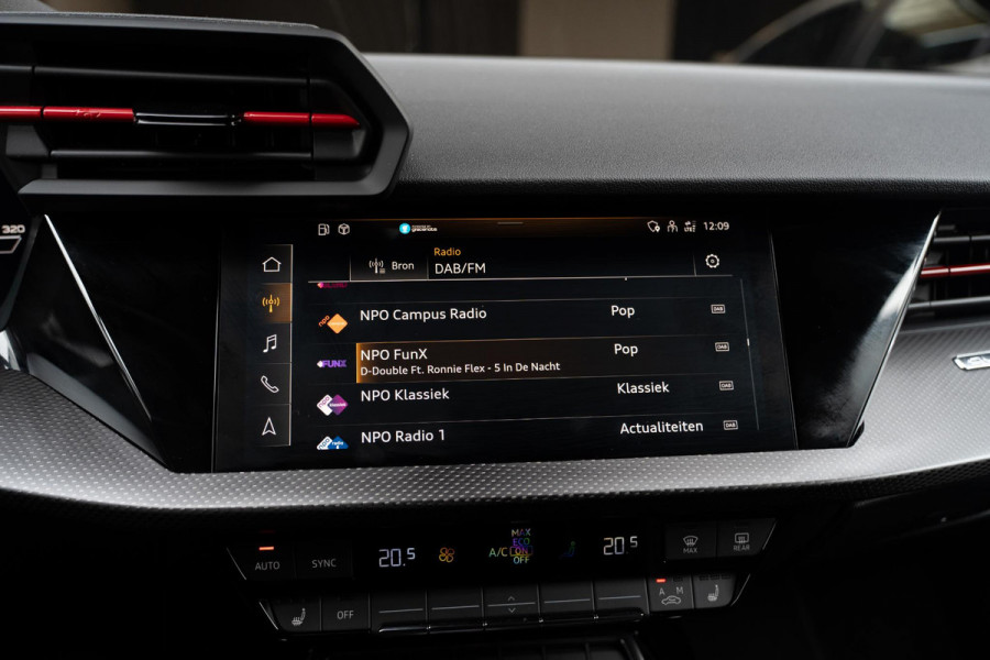 Audi RS3 Limousine 2.5 TFSI RS 3 quattro B&O | Hud | RS-seats | Matrix