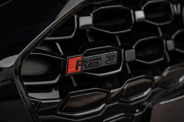 Audi RS3 Limousine 2.5 TFSI RS 3 quattro B&O | Hud | RS-seats | Matrix